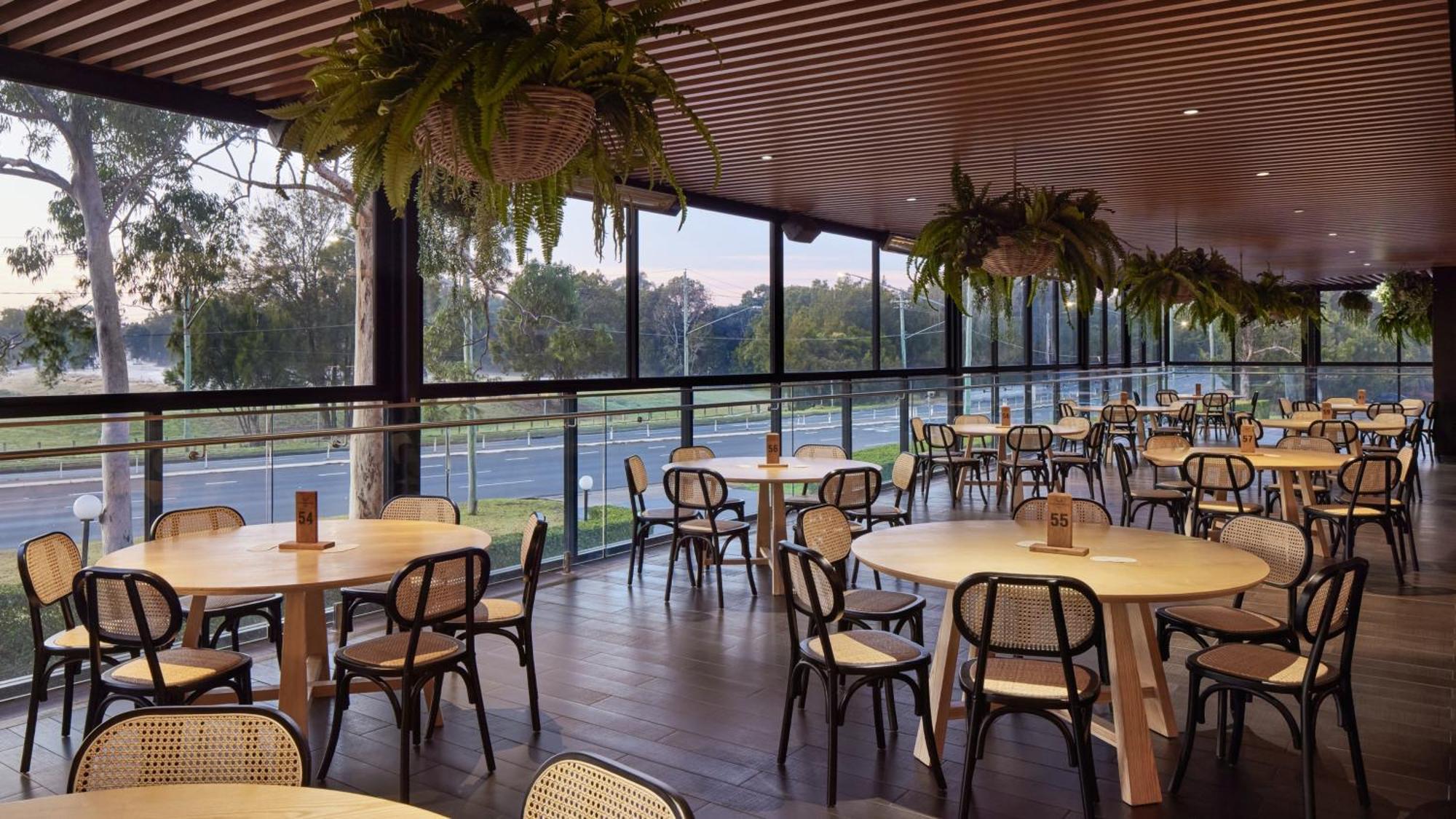 By Ihg Hotel Warwick Farm