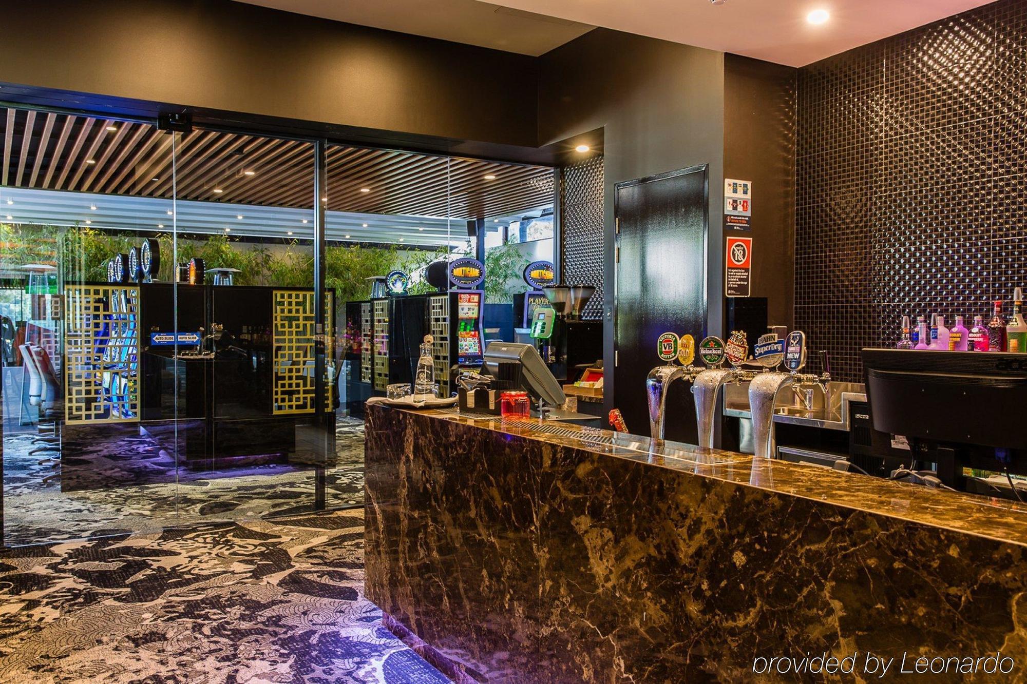Hotel By Ihg