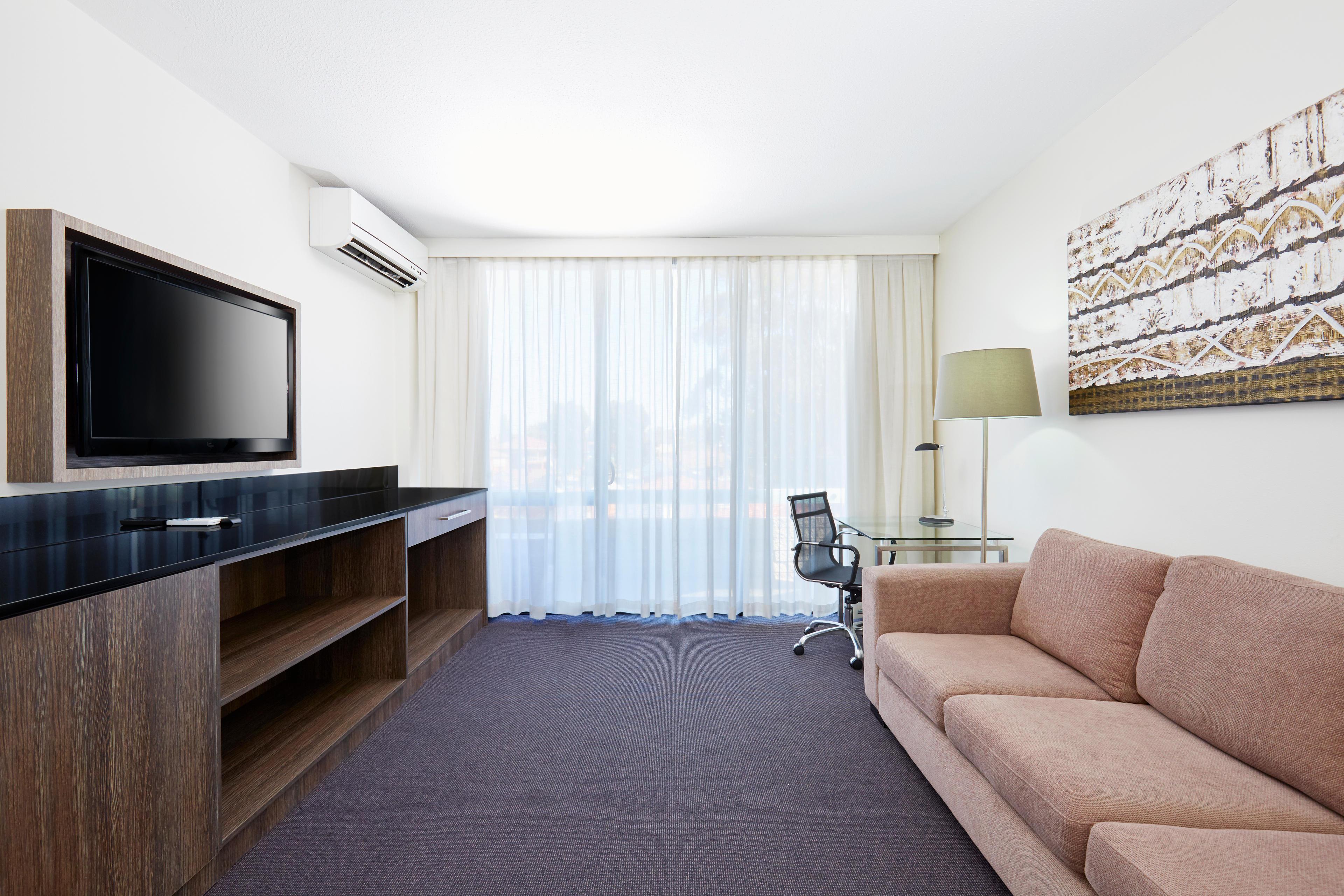 By Ihg Hotel
