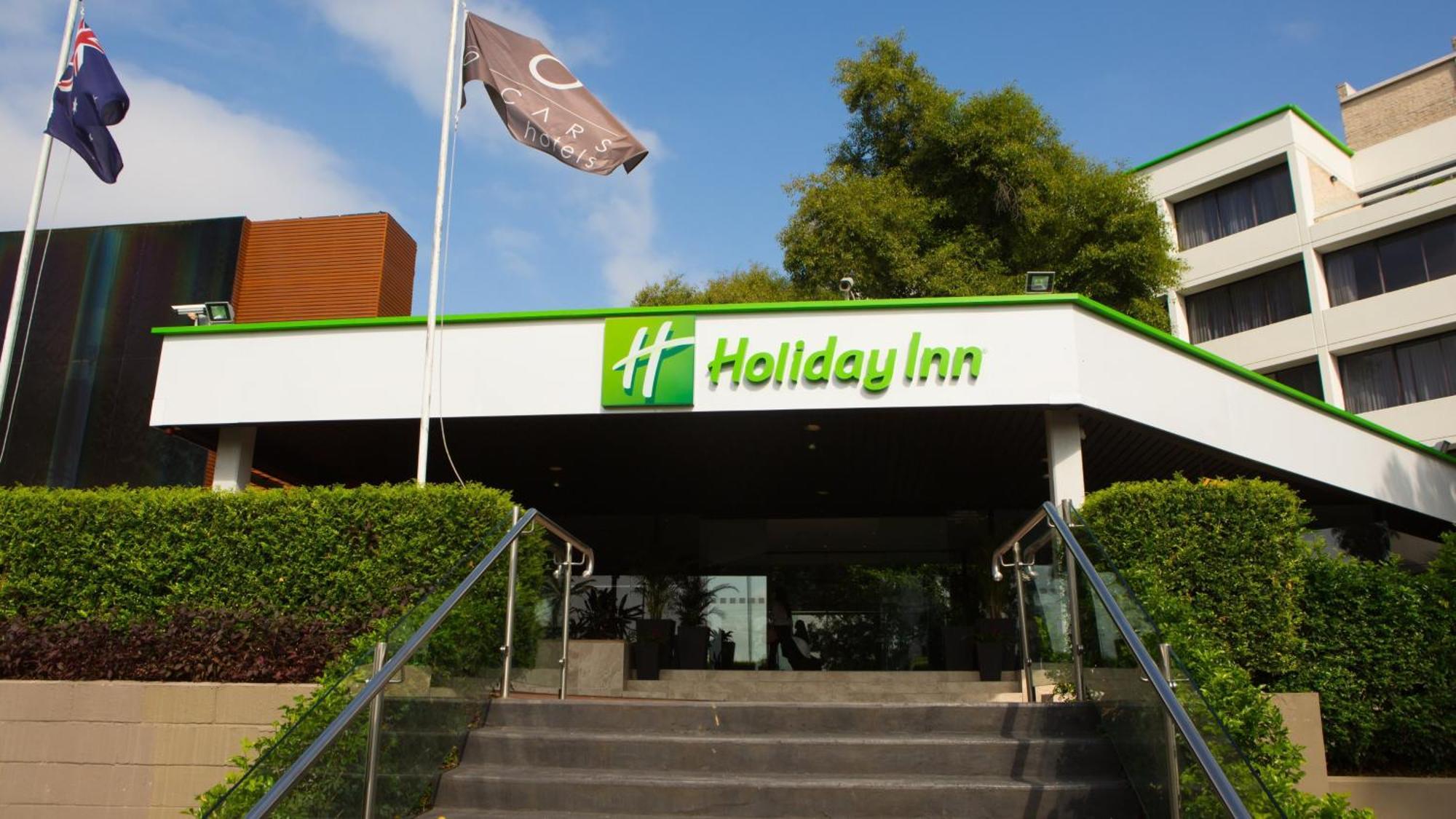 Hotel By Ihg 4*