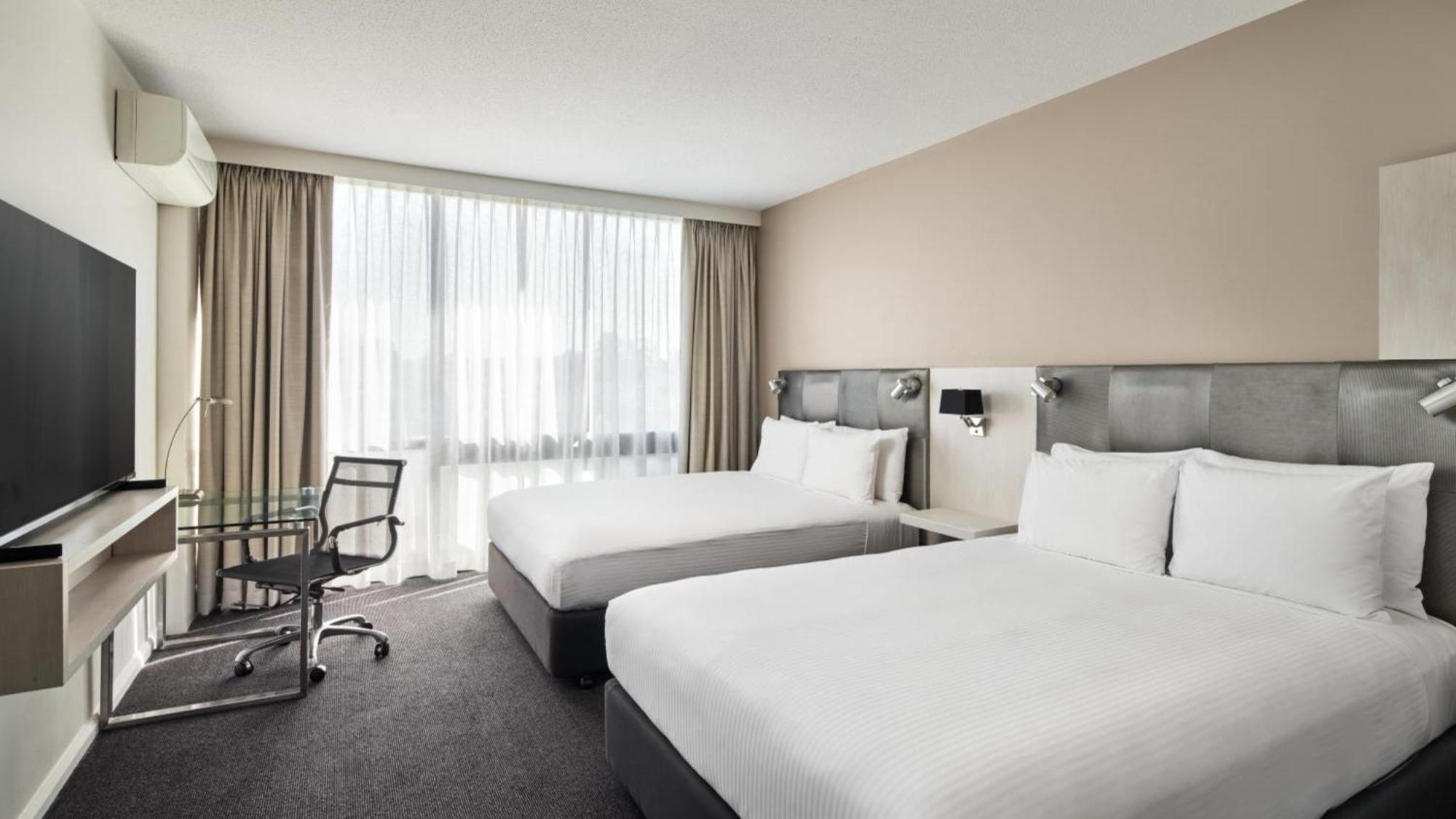 By Ihg 4* Warwick Farm