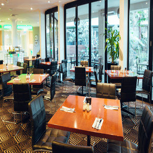 Hotel By Ihg